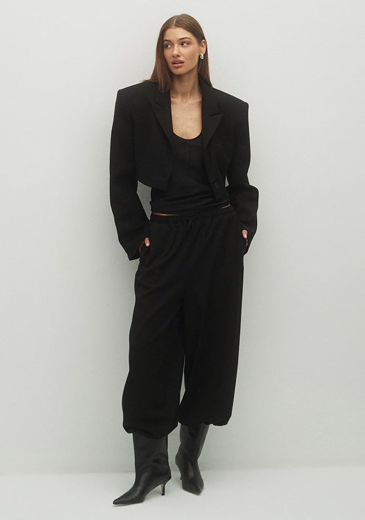 SPODNIE JASMIN BLACK LECOLLET
